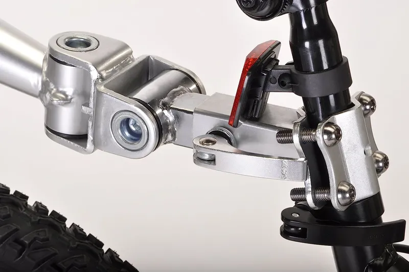 WeeRide Tagalong Spare Bracket-2
