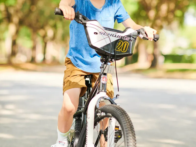 Schwinn Koen 20 Inch Wheel Kids BMX Bike Black-6