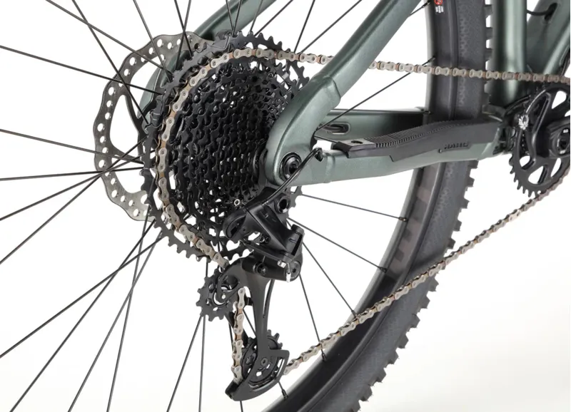 Haro Saguaro 2 29er/27.5 Mountain Bike Matte Metallic Green-2