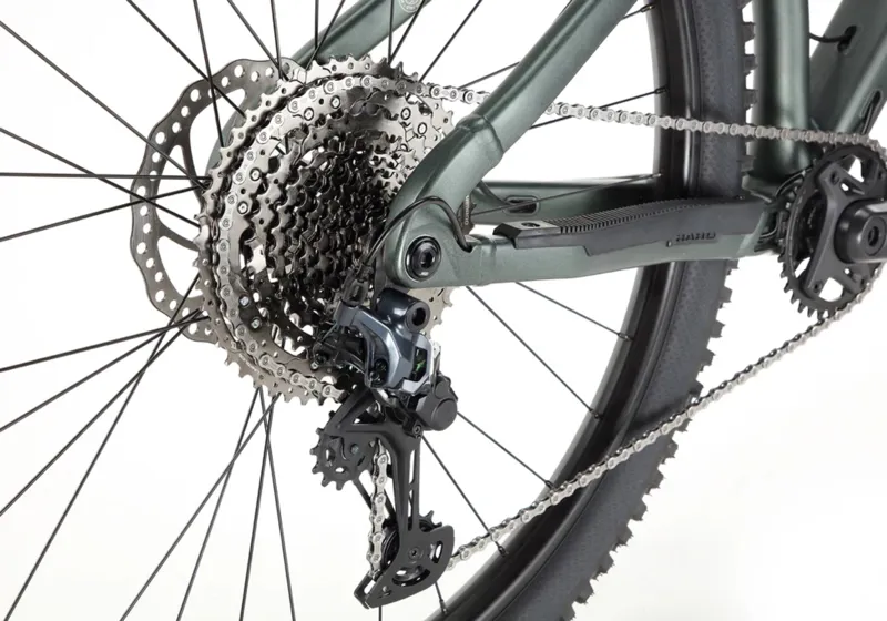 Haro Saguaro 3 29er Mountain Bike Matte Metallic Green-3