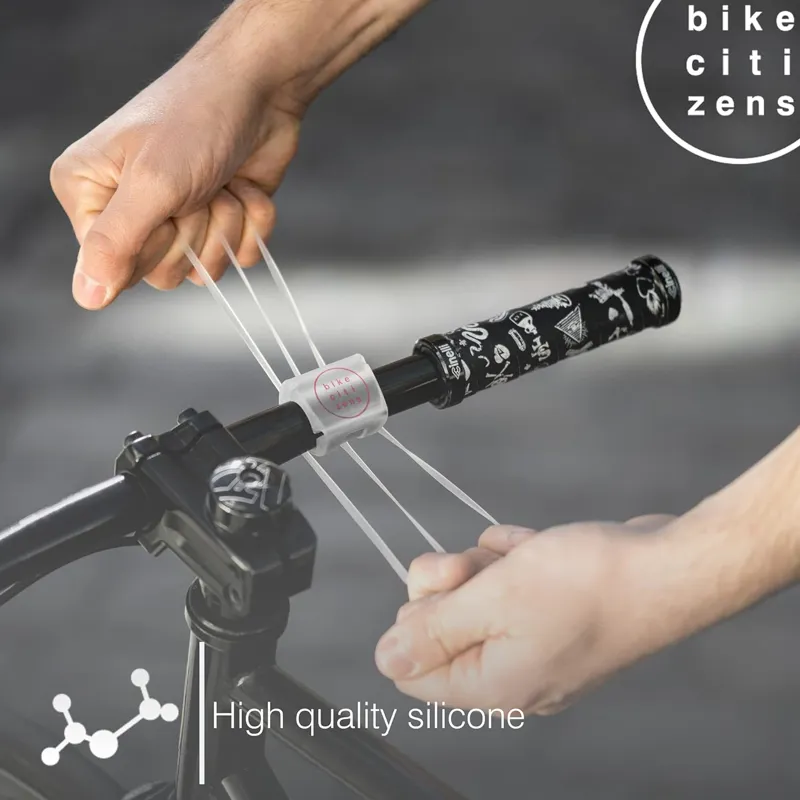 Finn Finn Universal Phone Holder Red-4