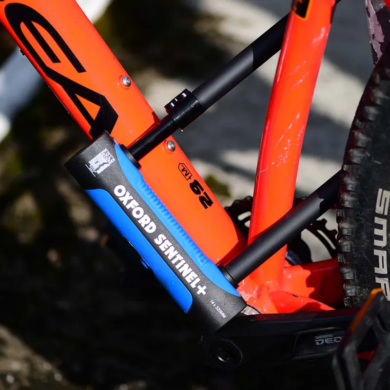 Oxford Sentinel Pro U-Lock 320mm x 177mm-4