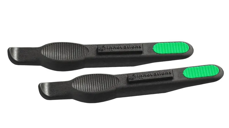 Genuine Innovations Small Saddle Bag Tyre Inflation CO2 Kit-1