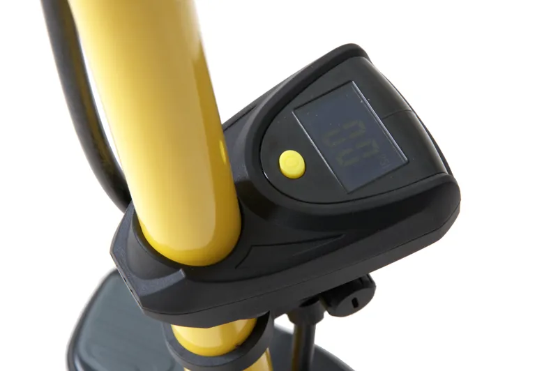 Ammaco Track Pump Digital Gauge Yellow-8
