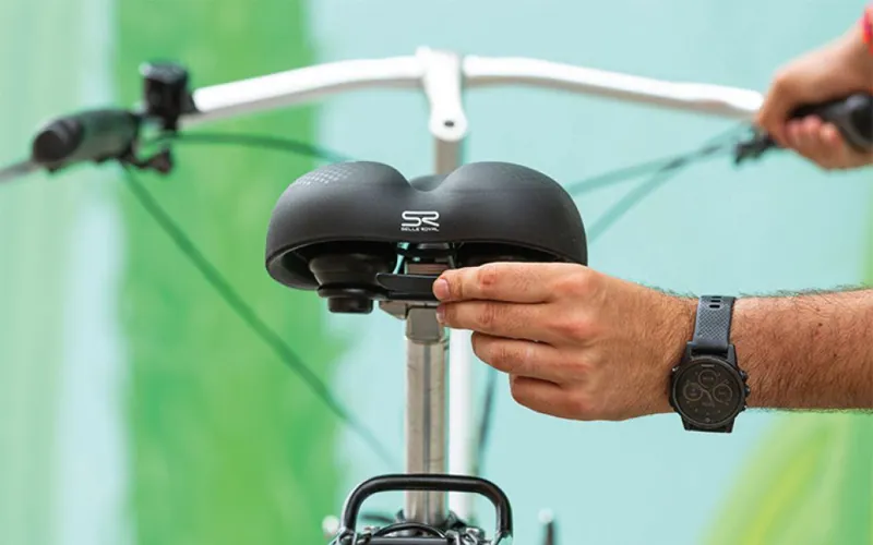 Selle Royal Avenue Gel Mens Saddle Black-4